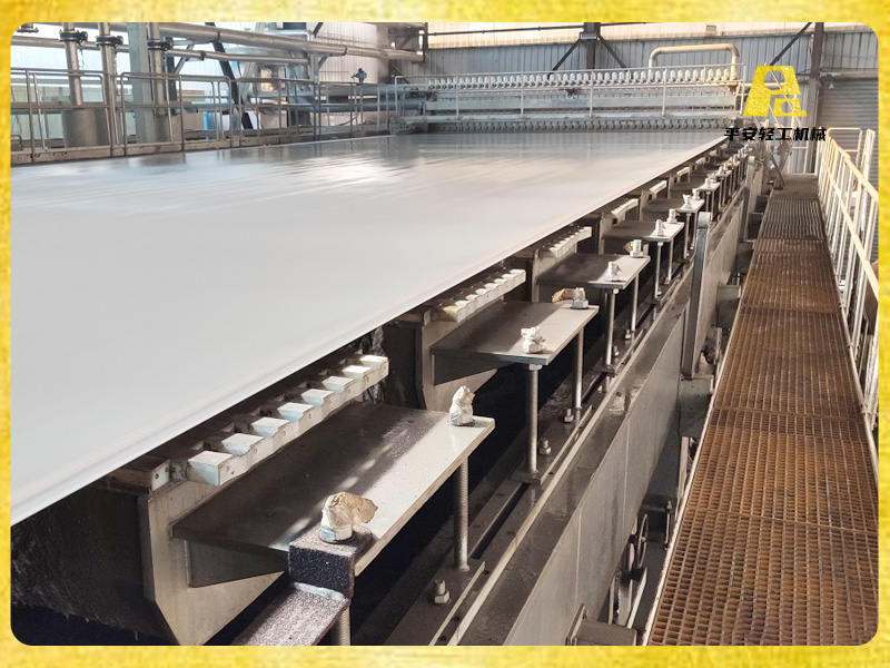 漣水永豐紙業(yè)5600/500高瓦紙機(jī)